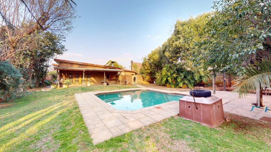 6 Bedroom Property for Sale in Potchefstroom North West